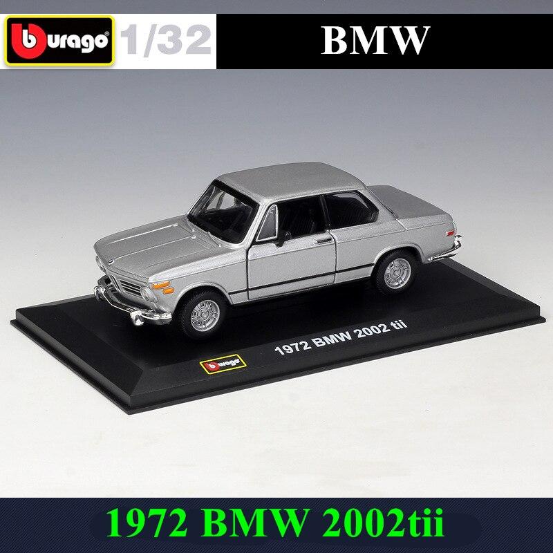 Voiture Miniature BMW 2002 Tii (1:32)