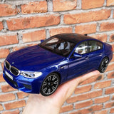 Voiture Miniature BMW M5 (1:18)